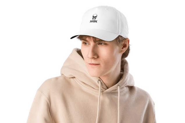 МАНЯК ШАПКА x Adidas